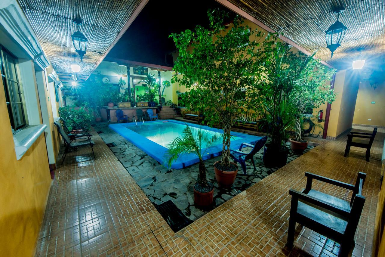 Fullmoon Hotel Granada Dış mekan fotoğraf